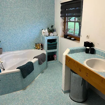 Les Hirondelles Ferienhaus *